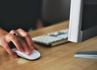 Mobile App vs. Responsive Web Design: What Do You Need?
