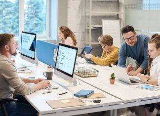 How to find QA outsourcing company that won’t disappoint? outsourcing company