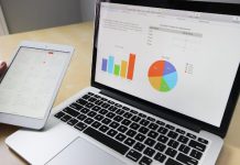 The Pros and Cons of Desktop as a Service Desktop as a Service