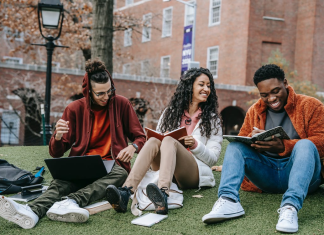 4 Reasons Why MyAssignmenthelp.com is the Best Alternative to Masterpapers.com myassignmenthelp review