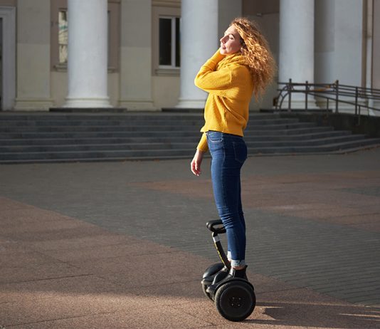 The Benefits Of Using Hoverboard/Self Balancing Scooters The Benefits Of Using Hoverboard/Self Balancing Scooters