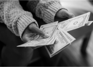 Tips & Tricks: How to Earn Money by Using Creativity? earn-money