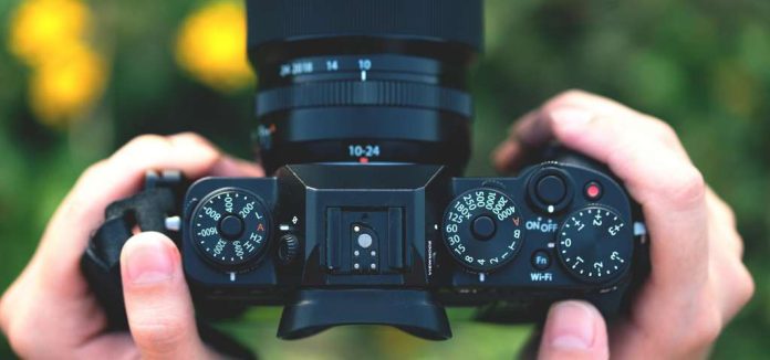 The 6 Best Mirrorless Cameras Under $1,000 - Summer 2022 The 6 Best Mirrorless Cameras Under $1,000 - Summer 2022