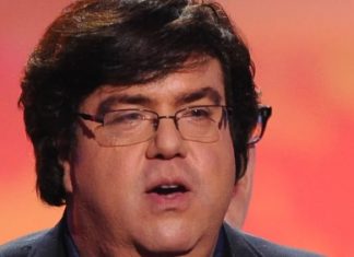 Dan Schneider Net Worth, Career, Salary Dan Schneider Net Worth