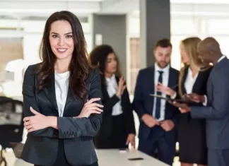 The Benefits of Using a Payroll Provider for Your Small Business Business