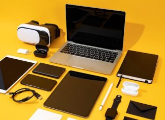 5 Online Stores For The Best Devices & Electronics In UAE