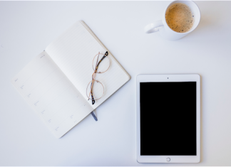 Journaling in the 21st Century: From Pen & Paper to Digital Diaries Journaling in the 21st Century