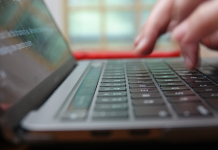 Leveraging Advertising Localization for Cultural Fluency: Bridging Brands with Multifaceted Audiences Localization for Cultural Fluency